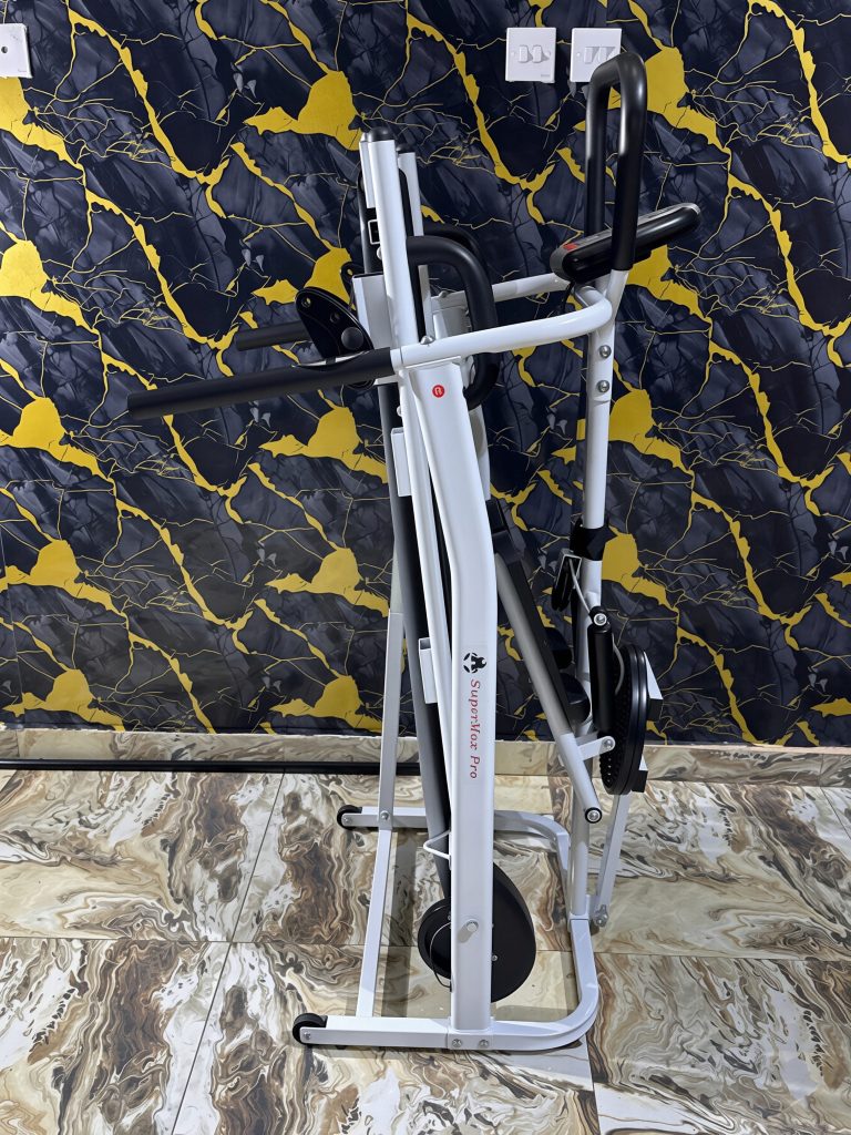 4-In-1 Manual Treadmill Image 50