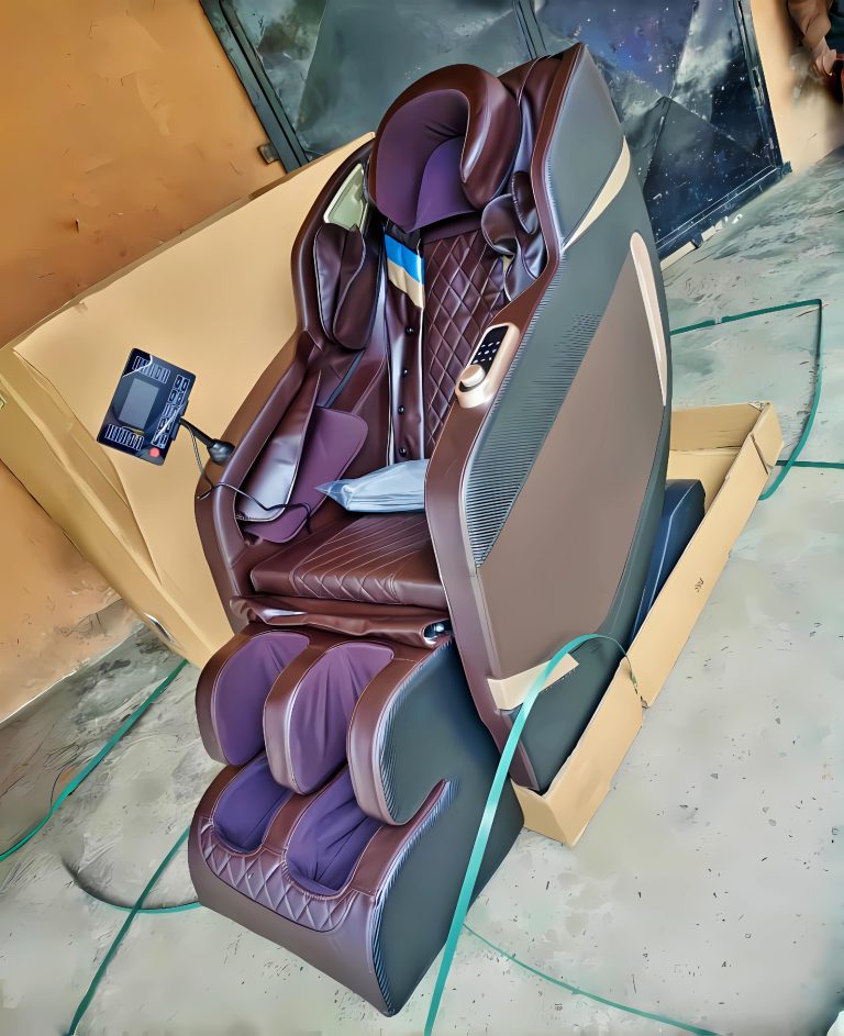 4D Luxury Zero-Gravity Full Body Massage Chair Image 2 4D Luxury Zero-Gravity Full Body Massage Chair